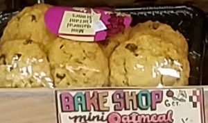 Trader Joe's Mini Oatmeal Currant Scones