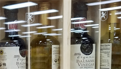 Trader Joe’s Organic Balsamic Vinegar of Modena and Extra Virgin Olive Oil Set Reviews