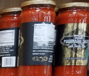 Trader Joe's Italian Marinara Sauce with Barolo Wine