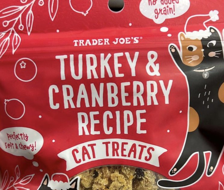 Trader Joe’s Turkey & Cranberry Cat Treats Reviews